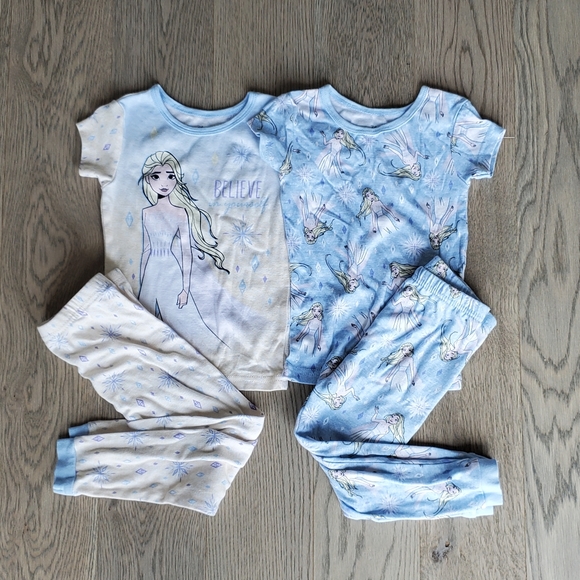 Disney Frozen II pajama set